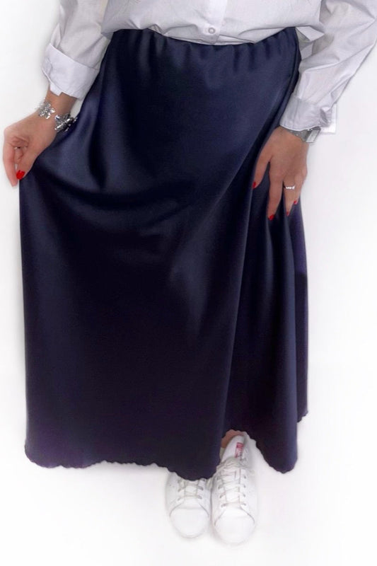 Jupe en satin bleu marine